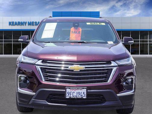 Black Cherry Metallic 2023 Chevrolet Traverse LT Leather