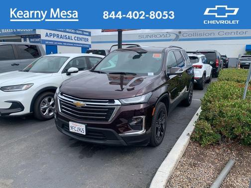 Black Cherry Metallic 2023 Chevrolet Traverse LT Leather
