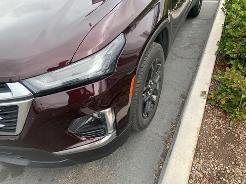 Black Cherry Metallic 2023 Chevrolet Traverse LT Leather
