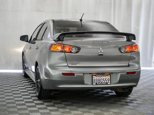 2017 Mitsubishi Lancer LE