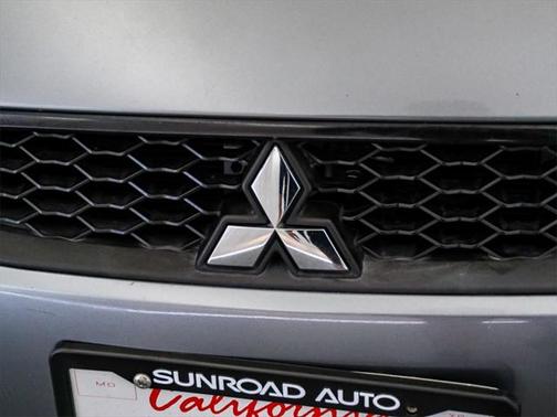 2017 Mitsubishi Lancer LE
