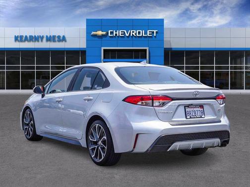 Classic Silver Metallic 2020 Toyota Corolla SE