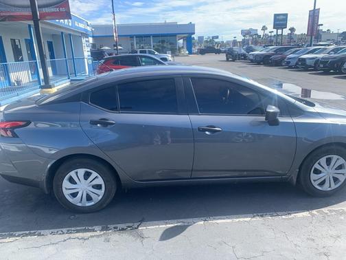 2024 Nissan Versa 1.6 S