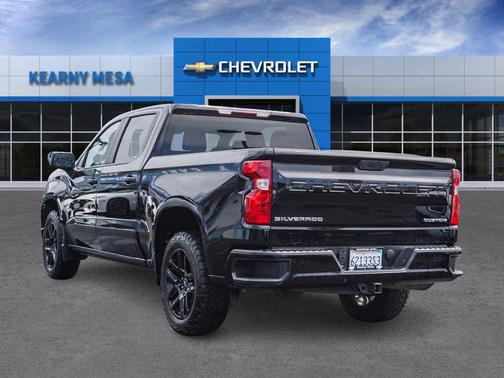 2023 Chevrolet Silverado 1500 Custom