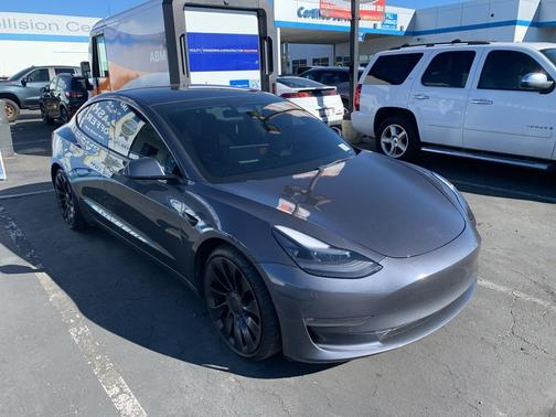 2022 Tesla Model 3 Performance