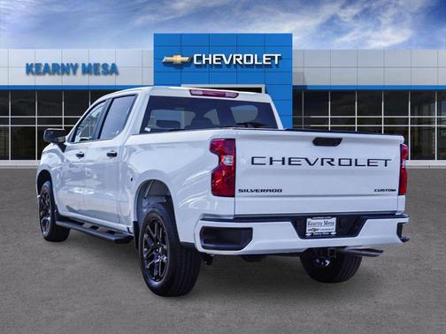 Summit White 2026 Chevrolet Silverado 1500 Custom