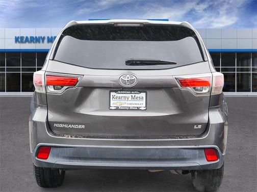 2014 Toyota Highlander LE