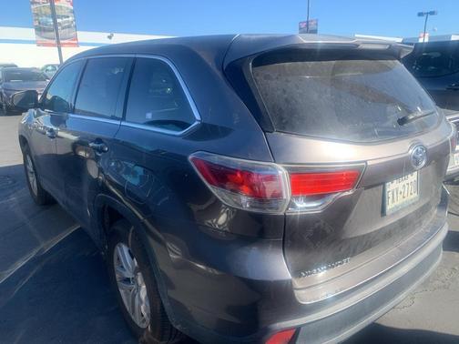 2014 Toyota Highlander LE