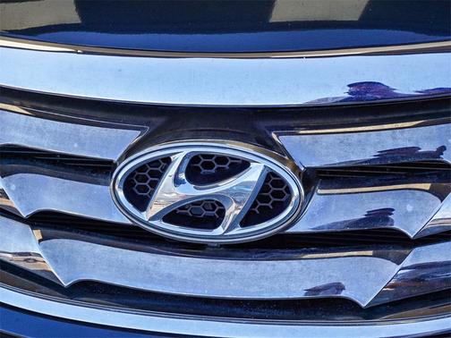 2013 Hyundai SONATA Limited