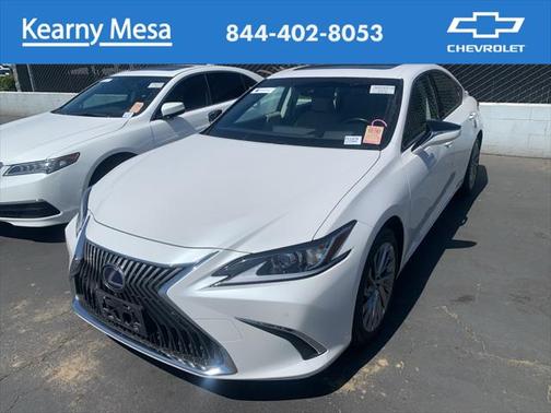 2019 Lexus ES 300h Luxury