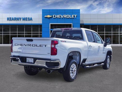 Summit White 2026 Chevrolet Silverado 2500 LT
