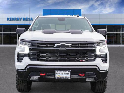 Summit White 2026 Chevrolet Silverado 1500 LT Trail Boss
