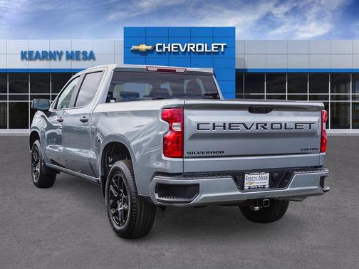 Sterling Gray Metallic 2026 Chevrolet Silverado 1500 Custom