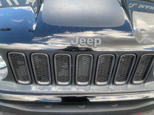 Black 2017 Jeep Renegade Trailhawk