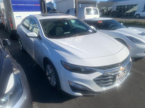 2024 Chevrolet Malibu LT