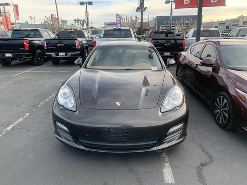 2012 Porsche Panamera 4