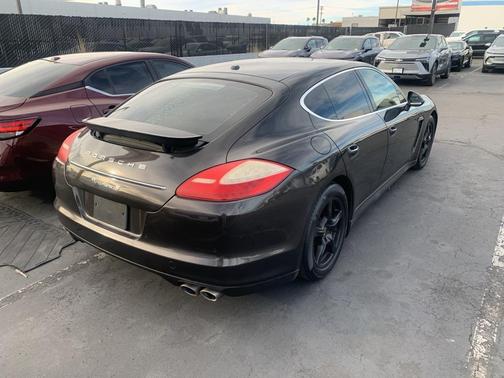 2012 Porsche Panamera 4