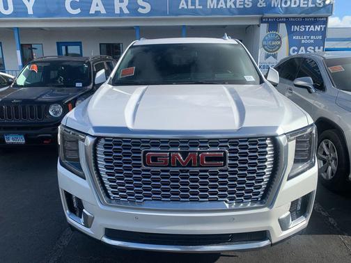 2023 GMC Yukon XL Denali