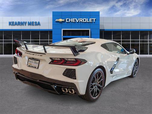 2026 Chevrolet Corvette Stingray w/1LT