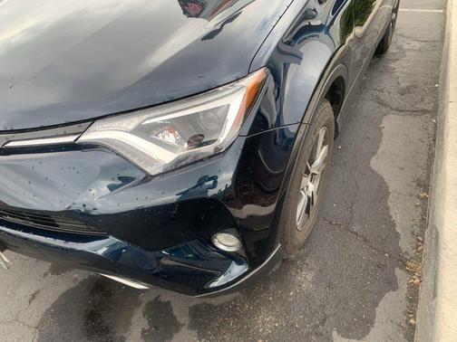 Galactic Aqua Mica 2018 Toyota RAV4 XLE