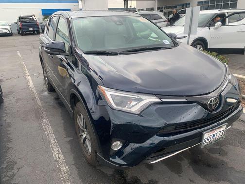 Galactic Aqua Mica 2018 Toyota RAV4 XLE