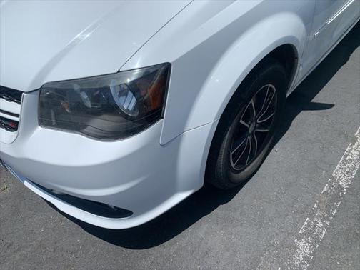 2016 Dodge Grand Caravan R/T