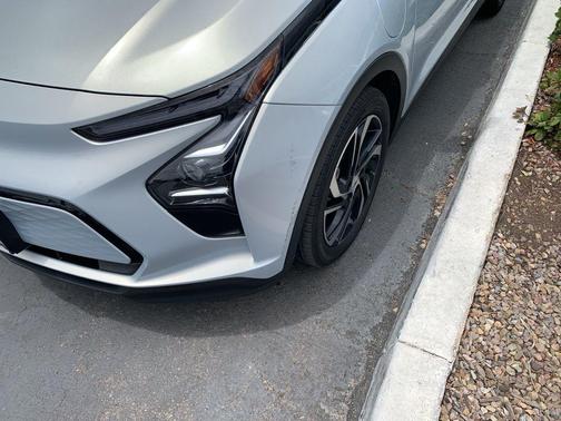 Silver Flare Metallic 2023 Chevrolet Bolt EV 2LT
