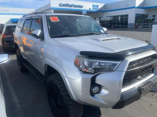 2020 Toyota 4Runner TRD Off Road