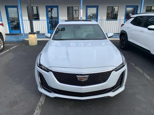 2022 Cadillac CT5 Premium Luxury