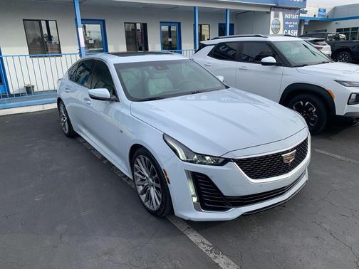 2022 Cadillac CT5 Premium Luxury