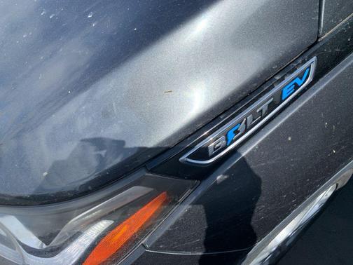 Nightfall Gray Metallic 2017 Chevrolet Bolt EV LT