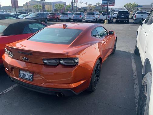 Vivid Orange Metallic 2023 Chevrolet Camaro 2LT