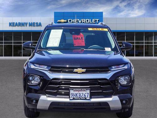 Mosaic Black Metallic 2023 Chevrolet Trailblazer LT