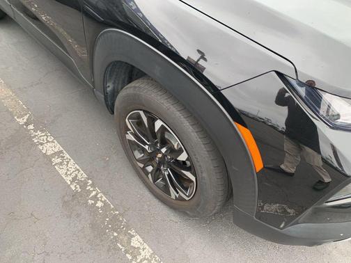 Mosaic Black Metallic 2023 Chevrolet Trailblazer LT