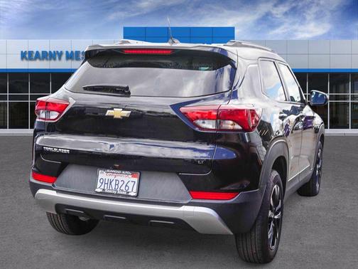 Mosaic Black Metallic 2023 Chevrolet Trailblazer LT