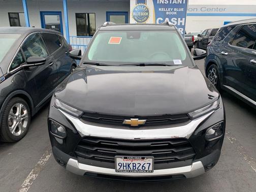Mosaic Black Metallic 2023 Chevrolet Trailblazer LT