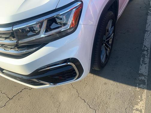 2023 Volkswagen Atlas 3.6L SEL Premium