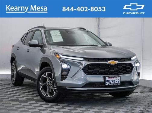 2025 Chevrolet Trax LT
