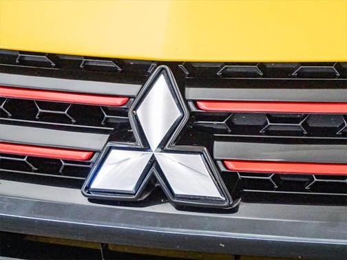 2024 Mitsubishi Mirage SE