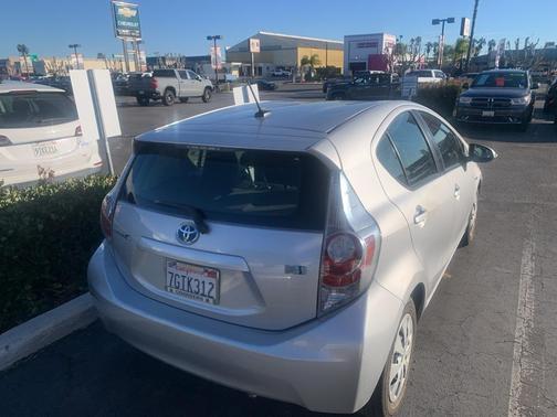2014 Toyota Prius c Four