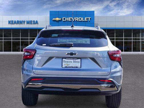 Sterling Gray Metallic 2026 Chevrolet Trax ACTIV