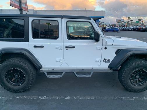 2019 Jeep Wrangler Unlimited Sport