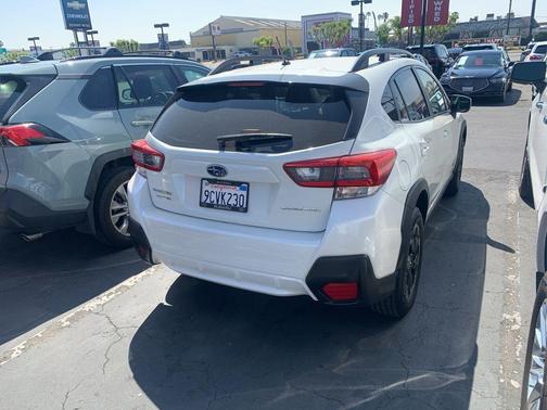 Crystal White Pearl 2023 Subaru Crosstrek Base