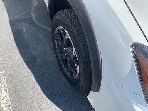 Crystal White Pearl 2023 Subaru Crosstrek Base