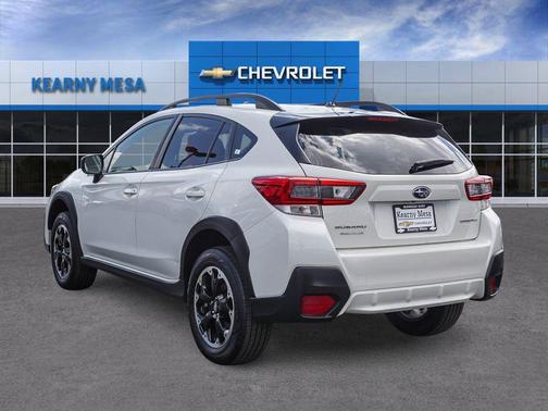 Crystal White Pearl 2023 Subaru Crosstrek Base