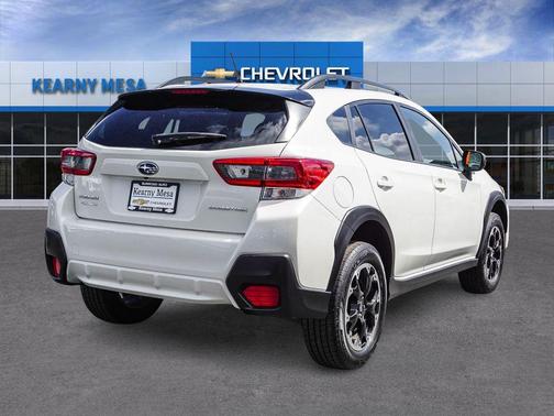 Crystal White Pearl 2023 Subaru Crosstrek Base