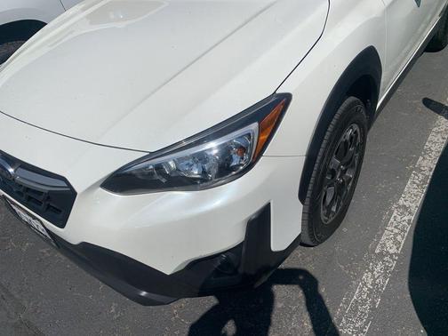 Crystal White Pearl 2023 Subaru Crosstrek Base