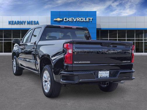 Black 2026 Chevrolet Silverado 1500 Custom