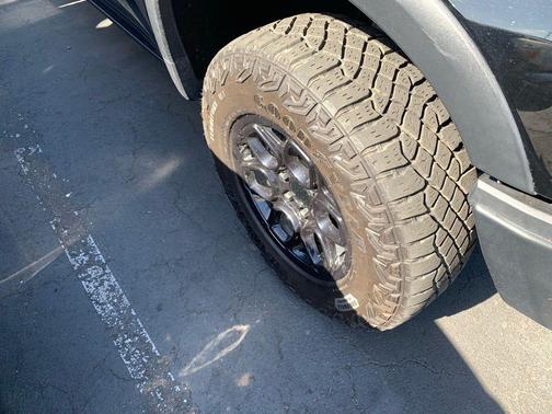 Black 2024 Chevrolet Silverado 1500 ZR2