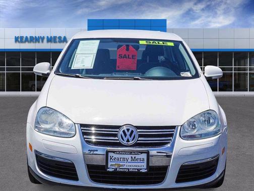 Candy White 2010 Volkswagen Jetta Limited Edition